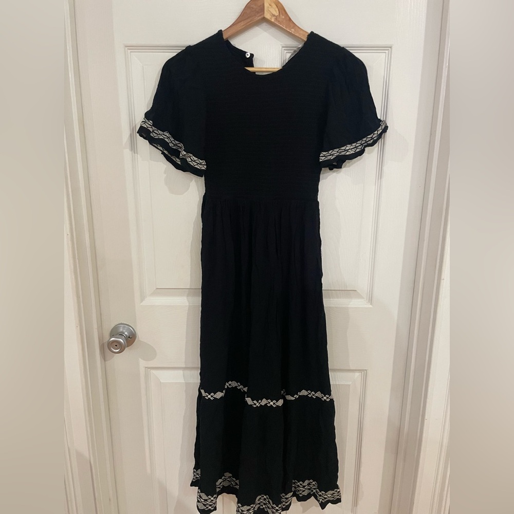 Black Tiered Midi Sundress with Flutter Sleeves